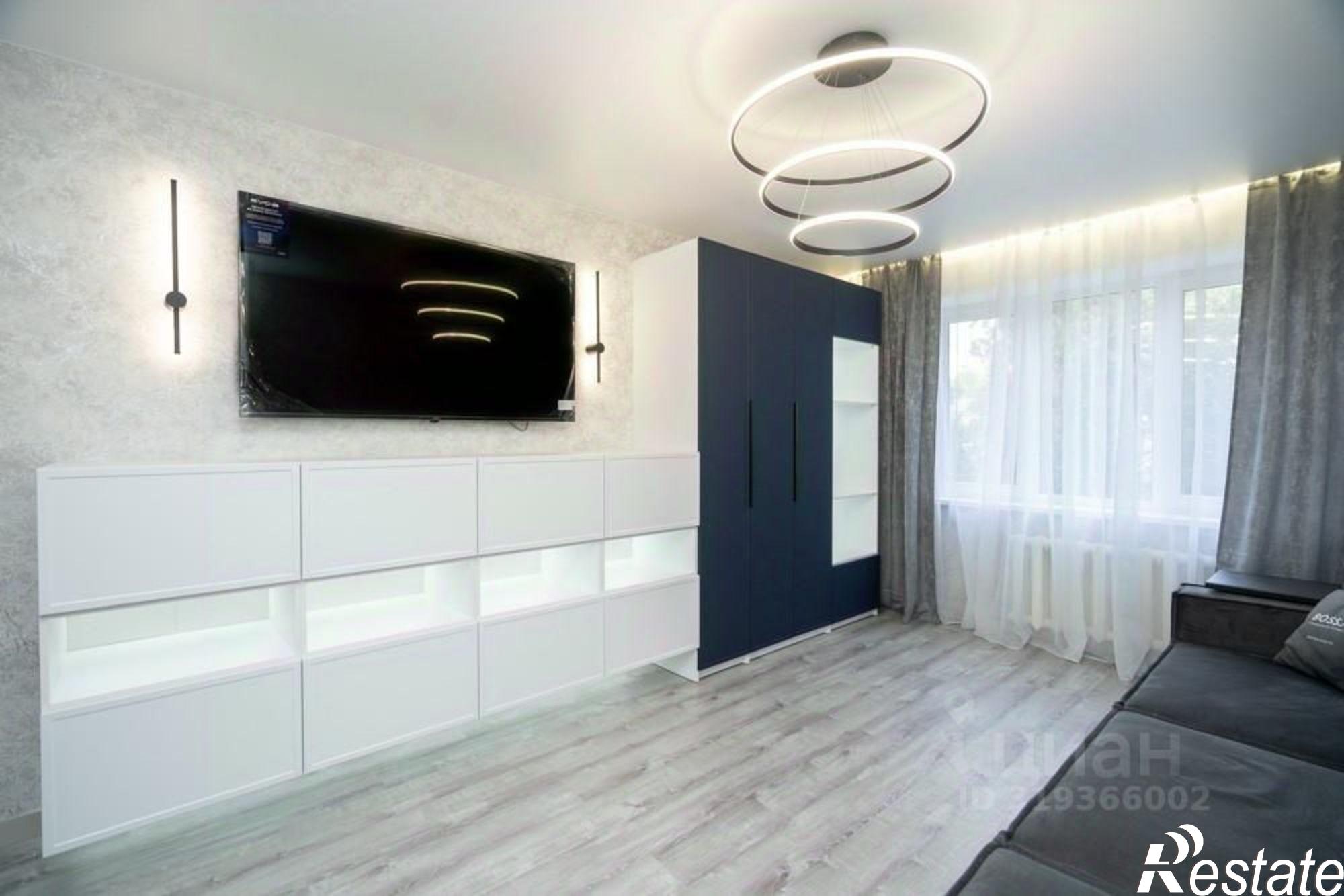 Купить квартиру за 9 890 000 рублей на Воронеж, Средне-Московская улица, 7