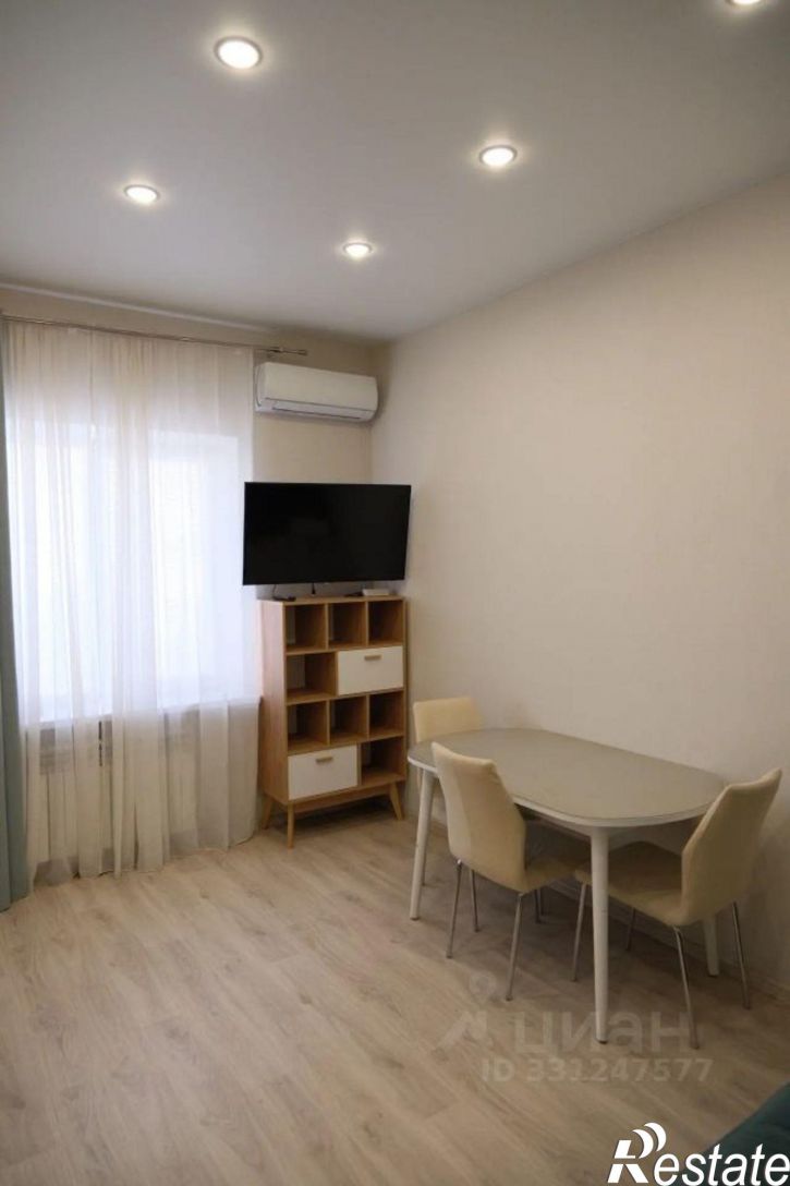 1-комн квартира ул Надежды, 8,  д. 8