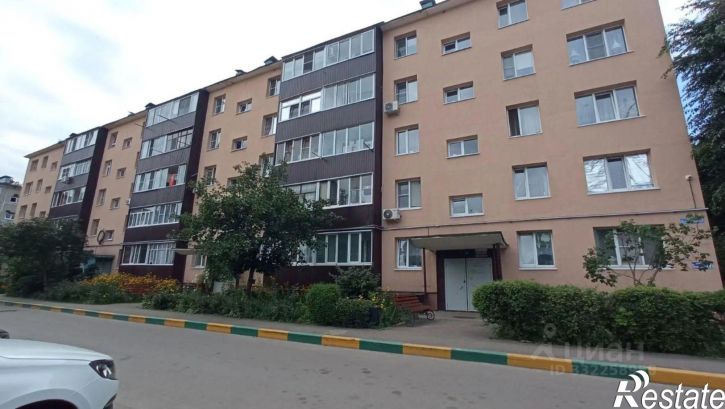 3-комн квартира Россошь, улица Алексеева