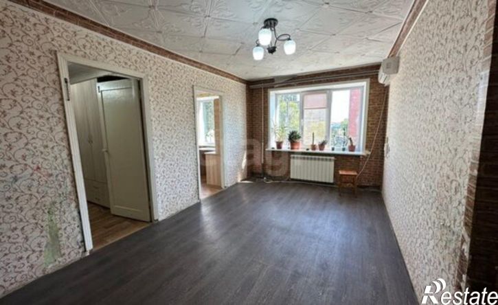 4-комн квартира ул Дзержинского, 15,  д. 15