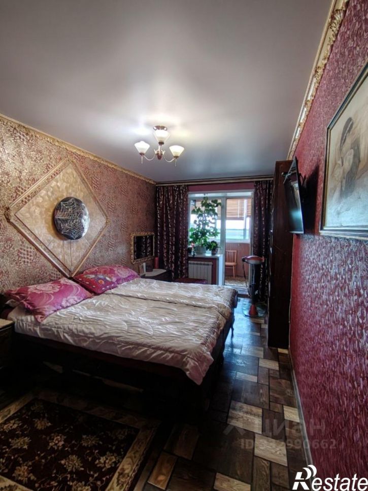 3-комн квартира ул Квартальная, 127,  д. 127