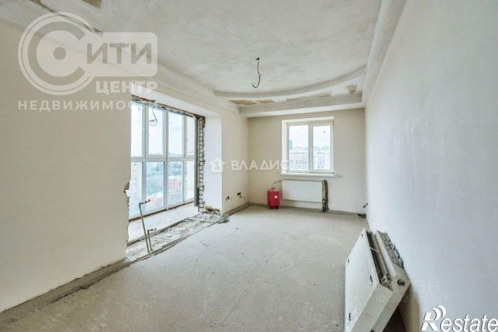 4-комн квартира Воронеж, улица Лётчика Замкина, 48