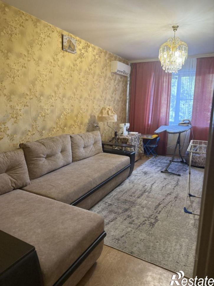 3-комн квартира пр-кт Труда, 12,  д. 12