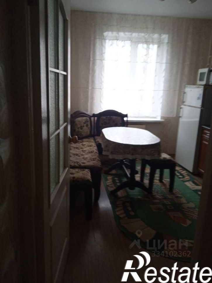 2-комн квартира улица Титова, 32,  д. 32