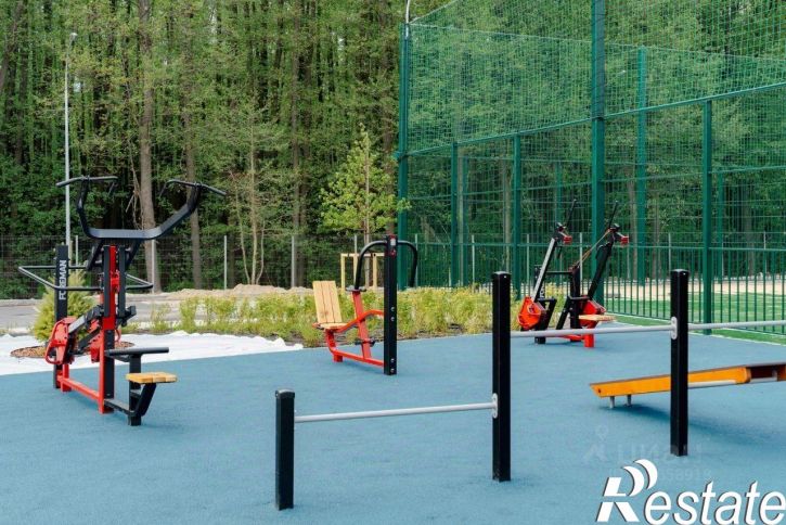 3-комн квартира в новом доме бульвар Художников, 6,  д. 6